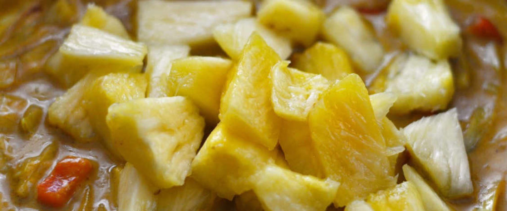 Currysaus met ananas