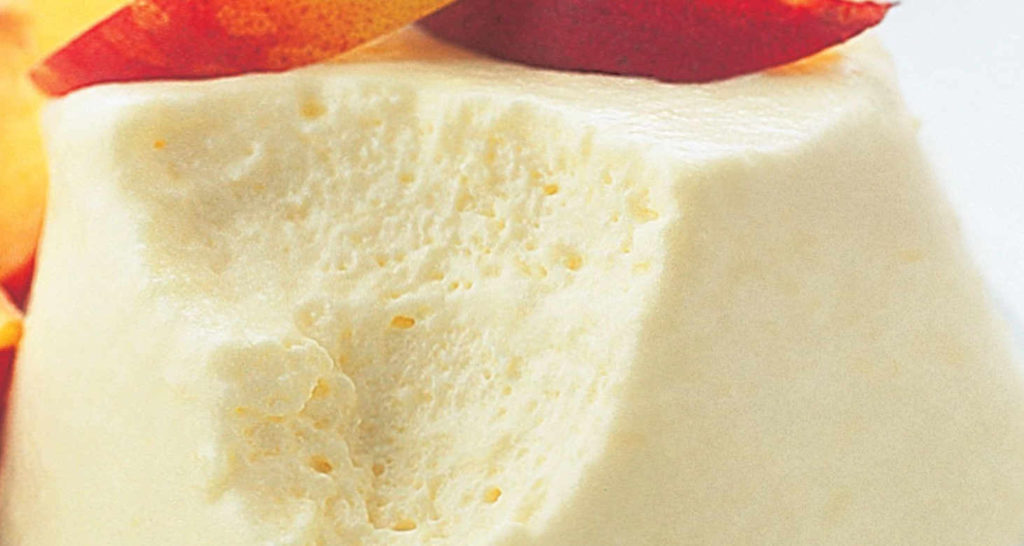 Yoghurtmousse met peche